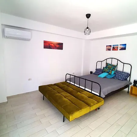 Sea View Studio 10 Mamaia Nord Lägenhet Năvodari