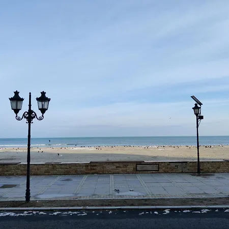 Sea View Studio 10 Mamaia Nord Lägenhet *