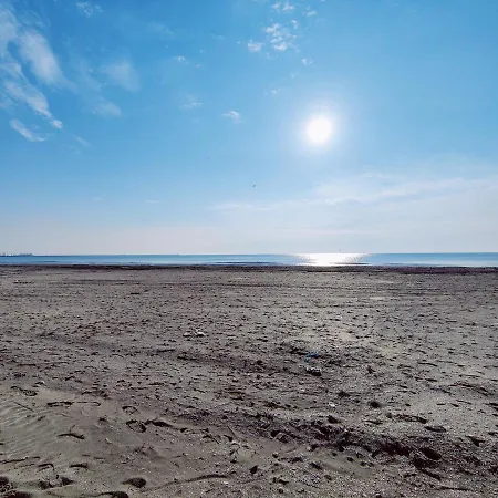 Sea View Studio 10 Mamaia Nord Lägenhet Năvodari